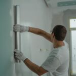 Comment poser du placo soi-même : cloison et plafond